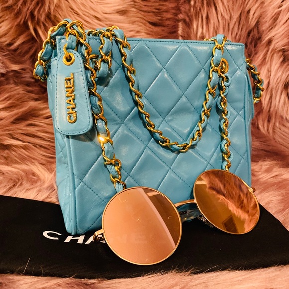 💙CHANEL😍Mini Matelasse Light Blue Lambskin Bag - Picture 3 of 15